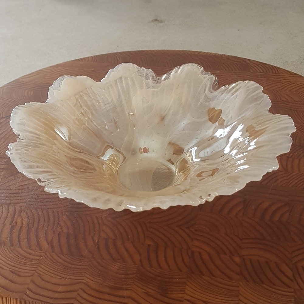 Vintage Italian Alabaster Glass Bowl